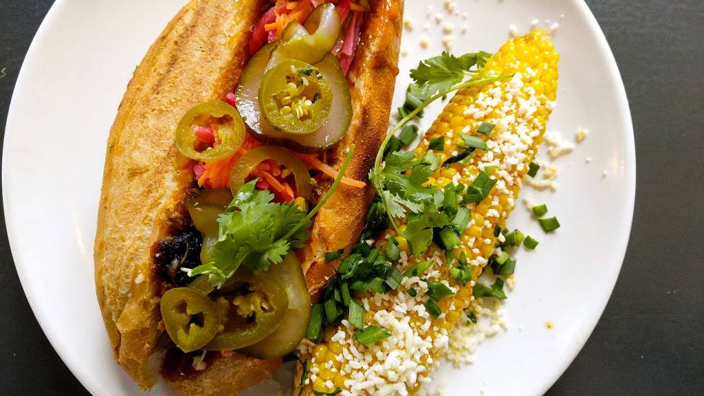 Pig Floyds Urban Barbakoa | restaurant | 1326 N Mills Ave, Orlando, FL 32803, USA | 4072030866 OR +1 407-203-0866