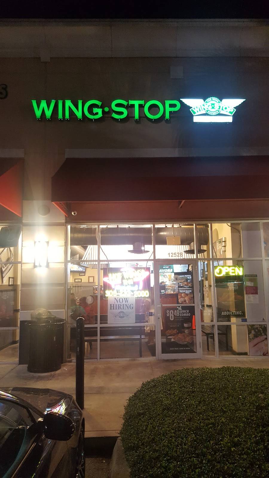 Wingstop | restaurant | 12528 SW 120th St, Miami, FL 33186, USA | 3052332000 OR +1 305-233-2000