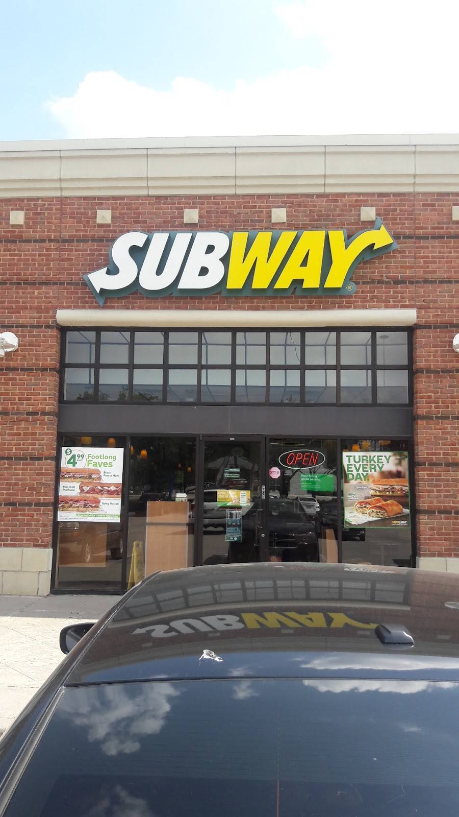 Subway | restaurant | 4520 Frankford Rd Suite A800 Frankford, Pavilion Shop Ctr, Dallas, TX 75287, USA | 9728188787 OR +1 972-818-8787