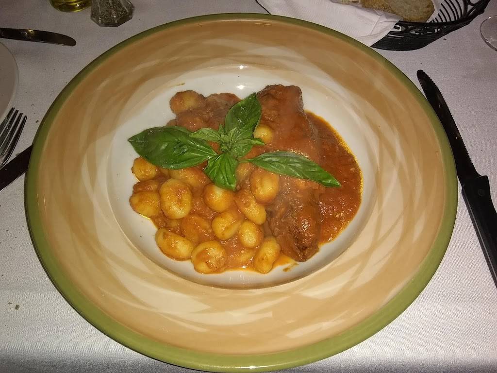 Ponte Vecchio Restaurant | restaurant | 435 Newbury St #101, Danvers, MA 01923, USA | 9787779188 OR +1 978-777-9188