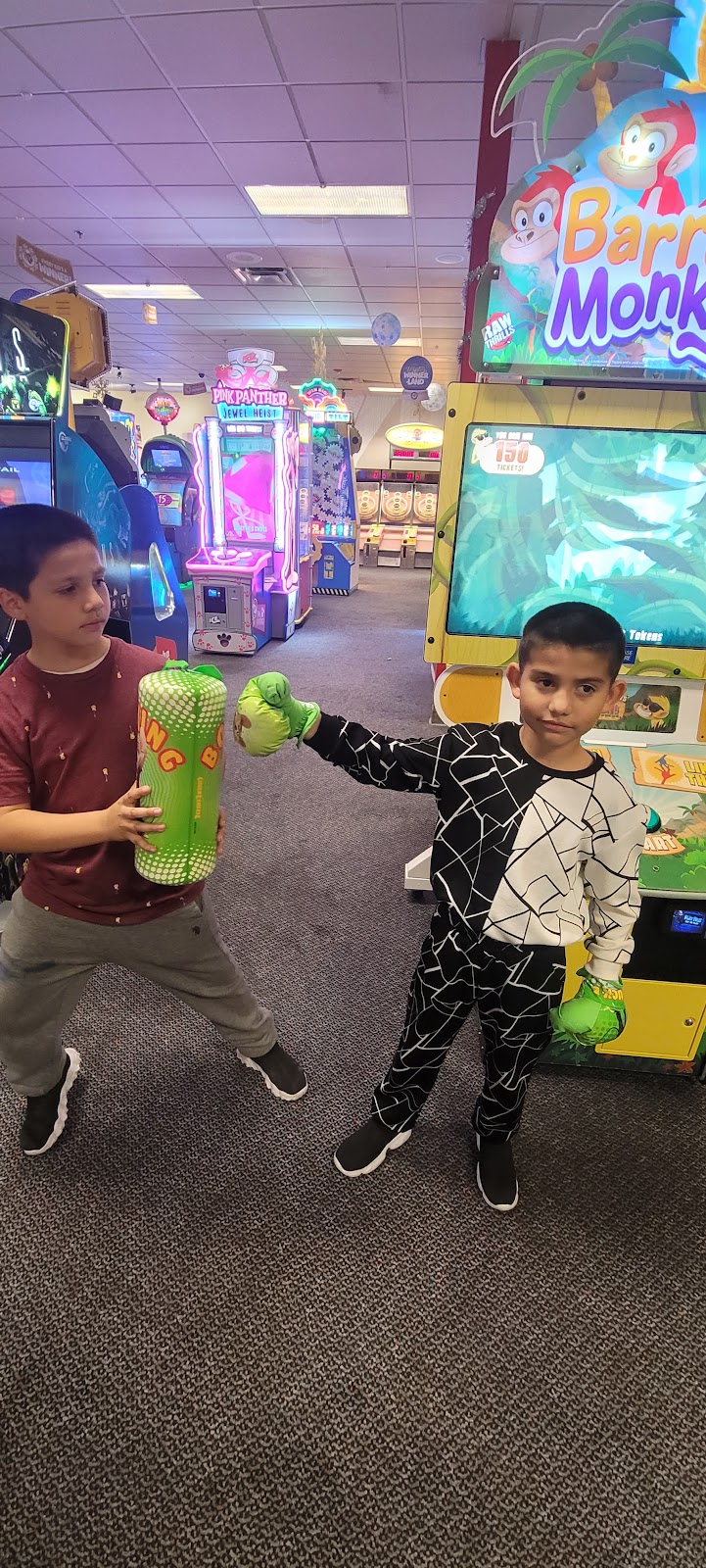 Chuck E. Cheese | restaurant | 1348 Yuma Palms Pkwy, Yuma, AZ 85364, USA | 9283431269 OR +1 928-343-1269