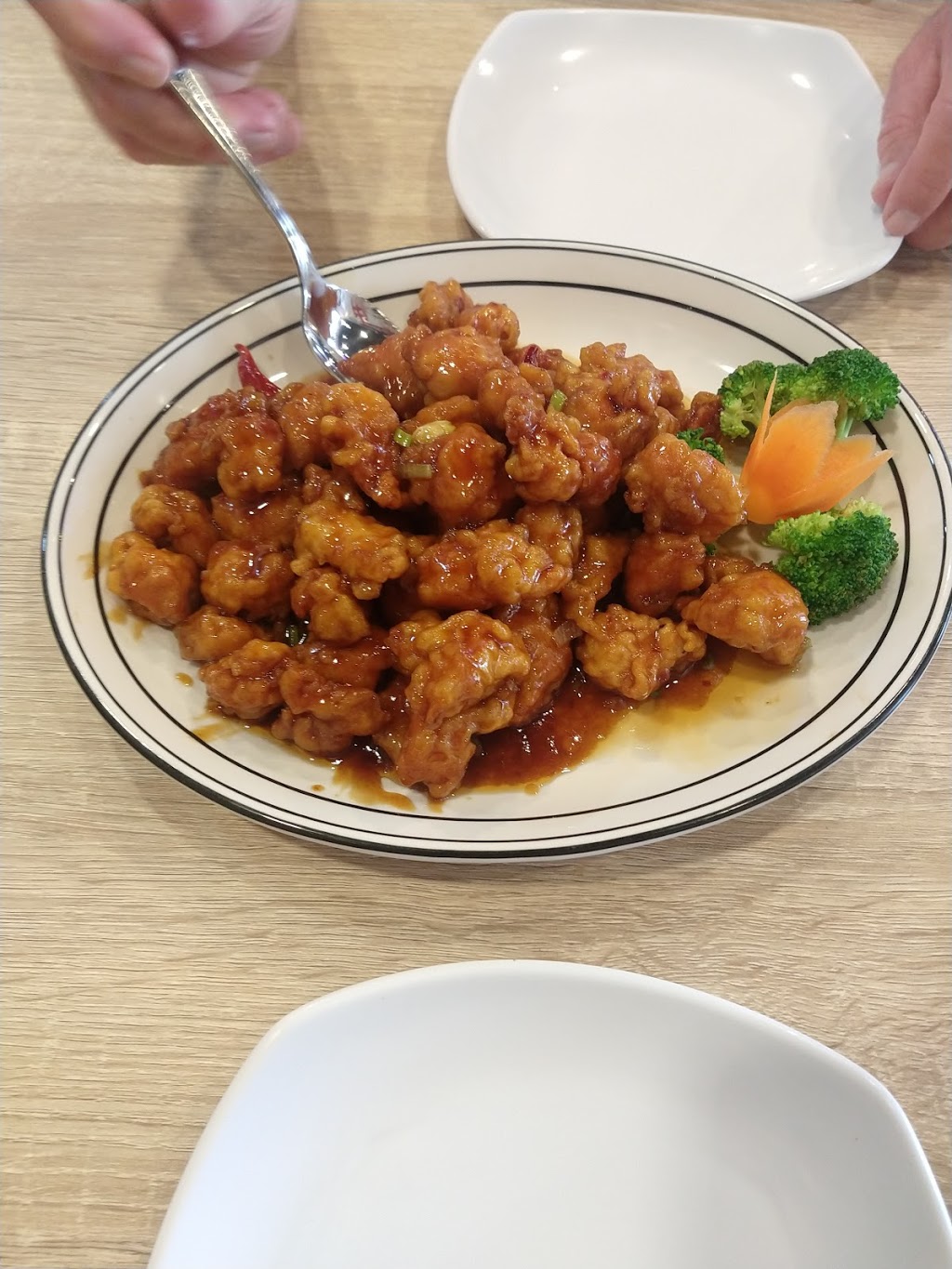 Udon Sushi & Noodle | restaurant | 129 Bleachery Blvd, Asheville, NC 28805, USA | 8283786882 OR +1 828-378-6882