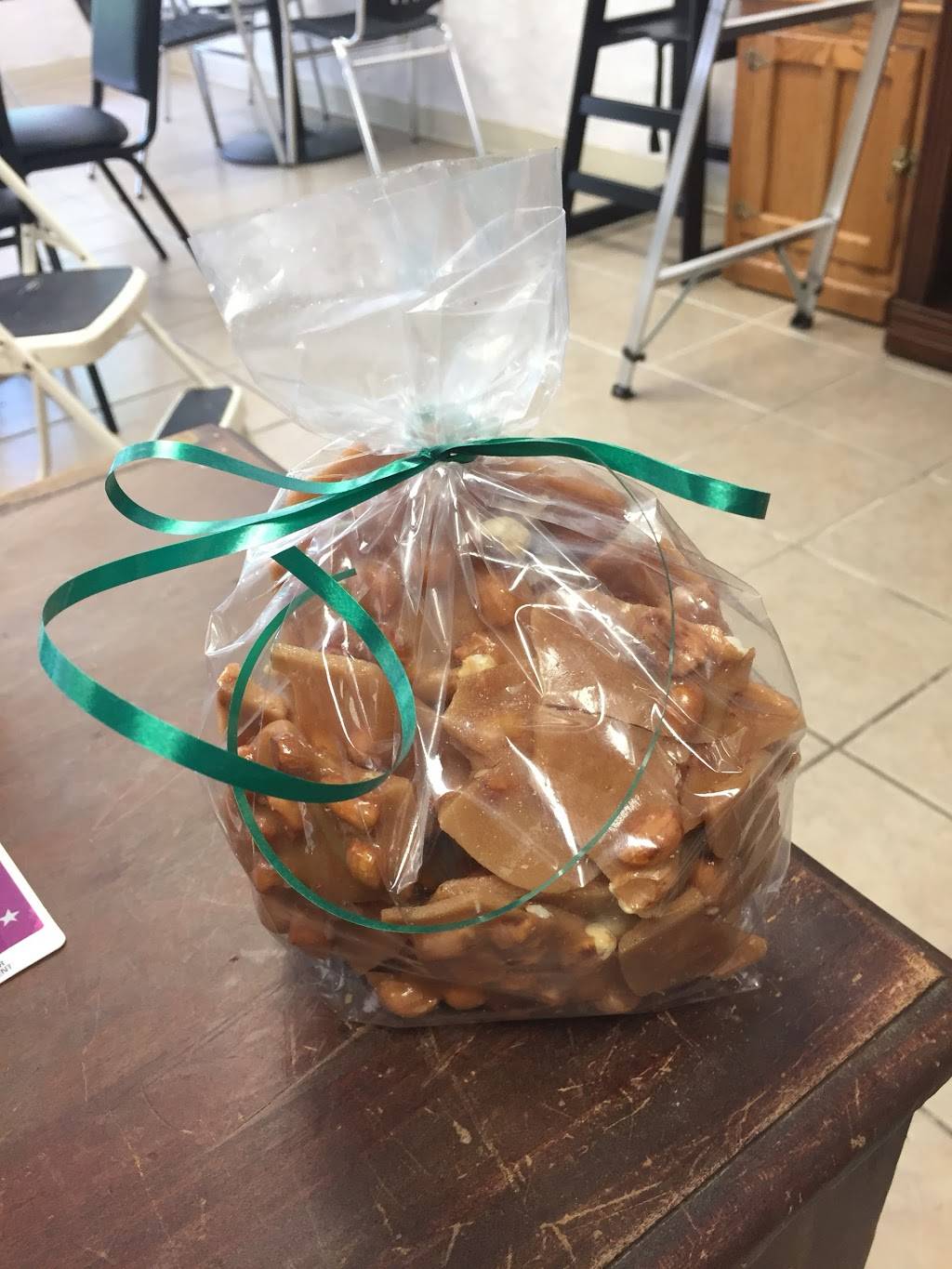 Grandmas Goodies & Gumbo | restaurant | 8B Downing St, Hollister, MO 65672, USA | 4173206175 OR +1 417-320-6175