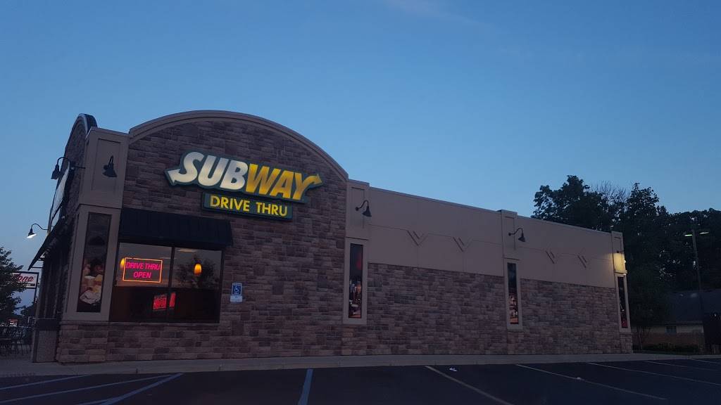 Subway | restaurant | 411 IN-930, New Haven, IN 46774, USA | 2607495554 OR +1 260-749-5554
