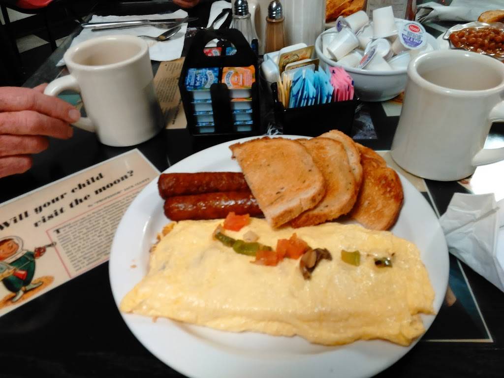 Nancys Diner | restaurant | 25 Canal St, Nashua, NH 03064, USA | 6035899735 OR +1 603-589-9735