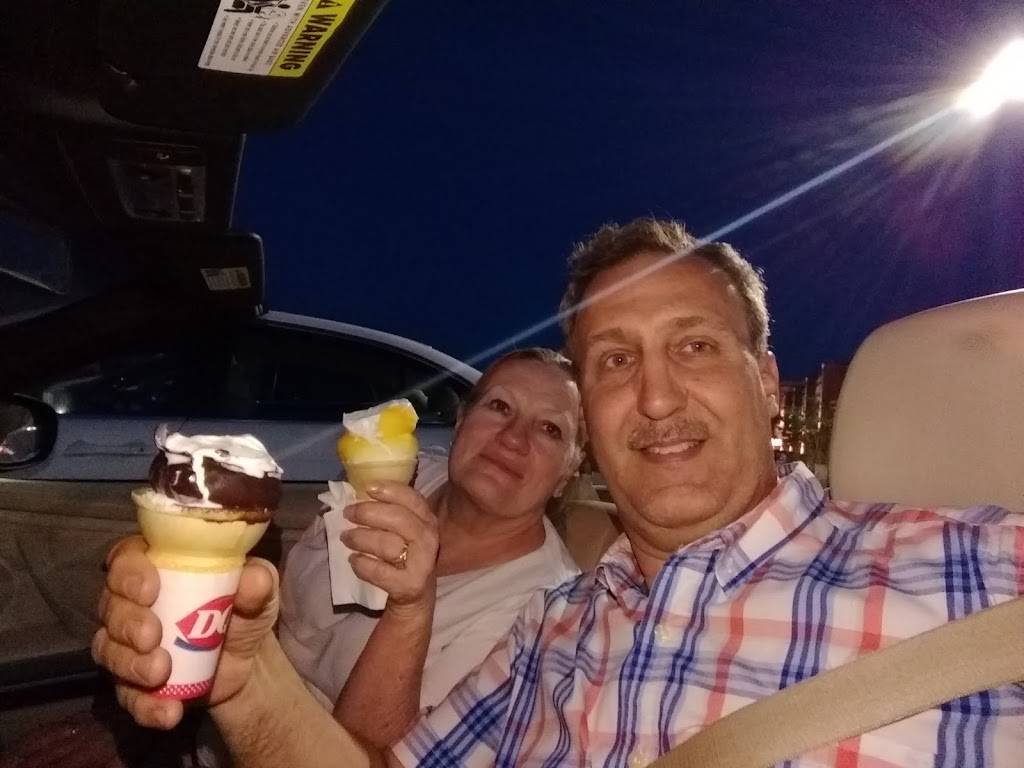 Dairy Queen Grill & Chill | restaurant | 1420 N Mt Juliet Rd, Mt. Juliet, TN 37122, USA | 6157960377 OR +1 615-796-0377