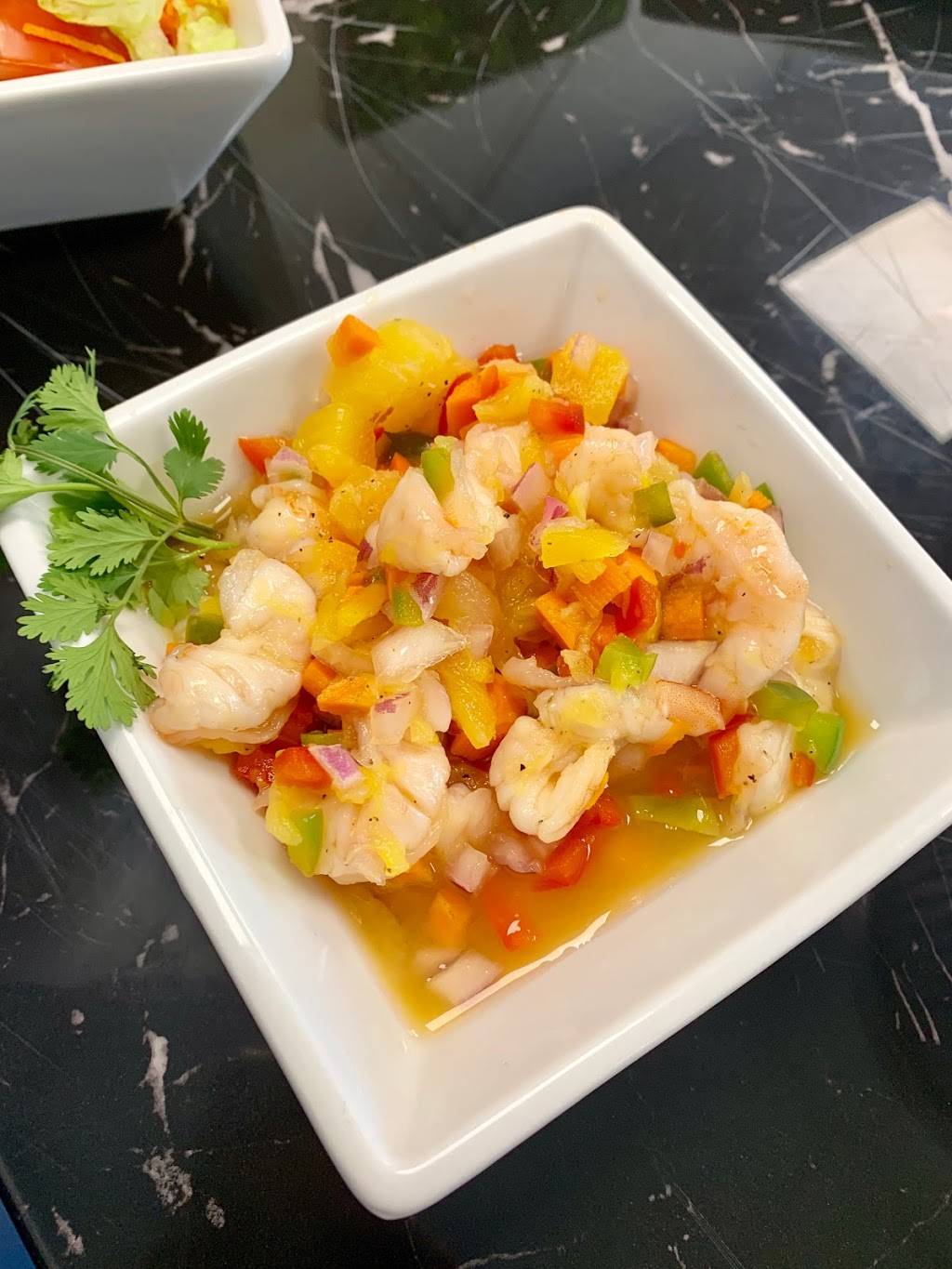 Caribbean Twist | restaurant | 3328 W Columbus Dr, Tampa, FL 33607, USA | 8133509393 OR +1 813-350-9393