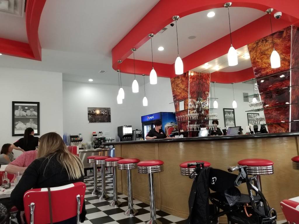 Imperial Diner LaSalle | restaurant | 6188 Malden Rd, Windsor, ON N9H 1T1, Canada | 5197347373 OR +1 519-734-7373