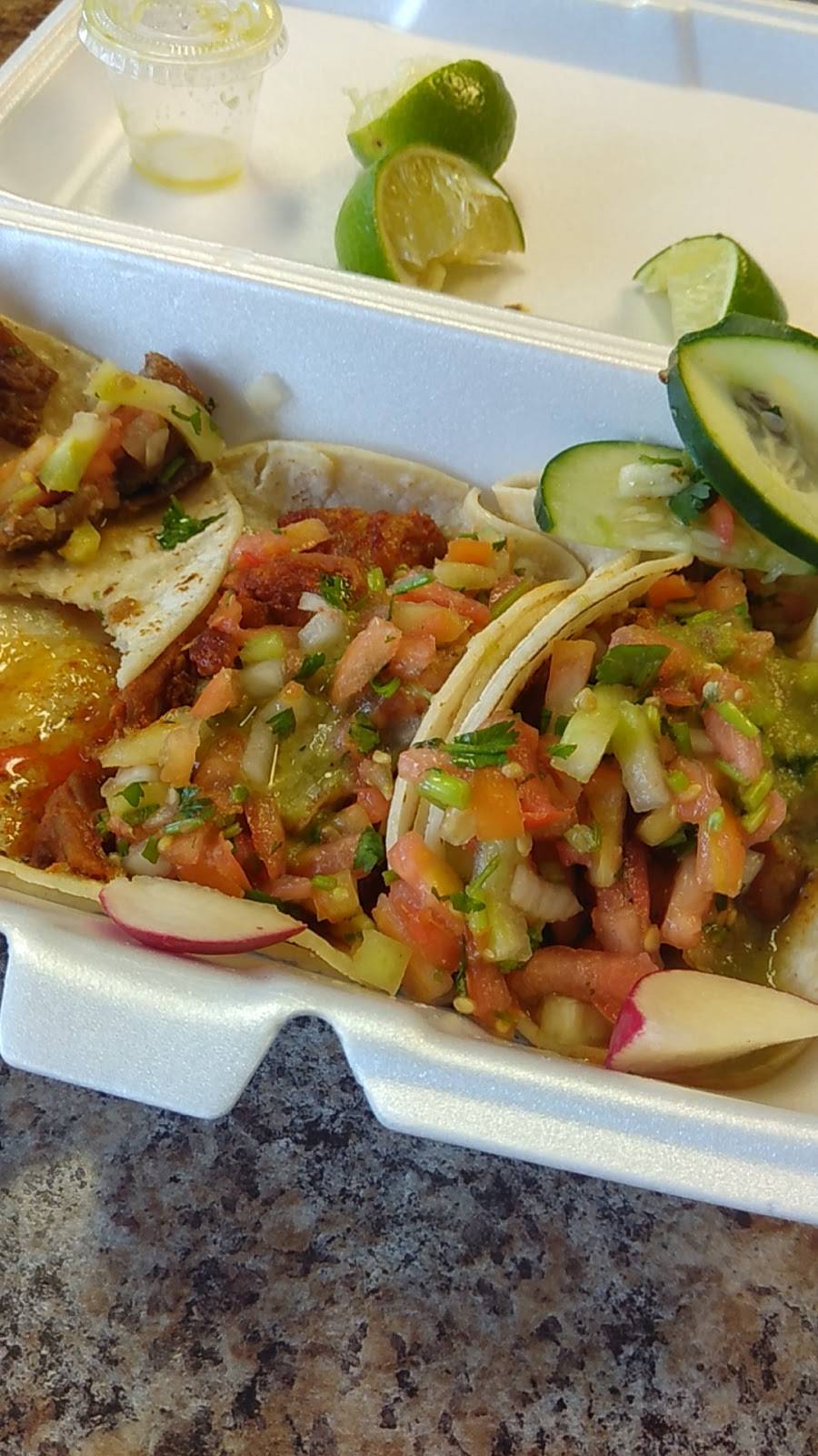 Taquitos Mexicanos El Paso | restaurant | 1401 NW 27th Ave, Miami, FL 33125, USA | 7864700864 OR +1 786-470-0864