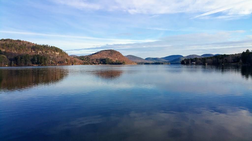 Jimbos Club at the Point | restaurant | 7201 NY-8, Brant Lake, NY 12815, USA | 5184944460 OR +1 518-494-4460