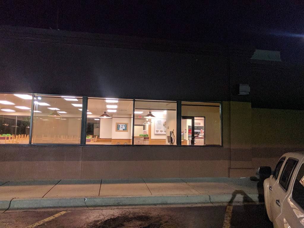 Wendys | restaurant | 2100 Westchester Dr, High Point, NC 27262, USA | 3368823088 OR +1 336-882-3088