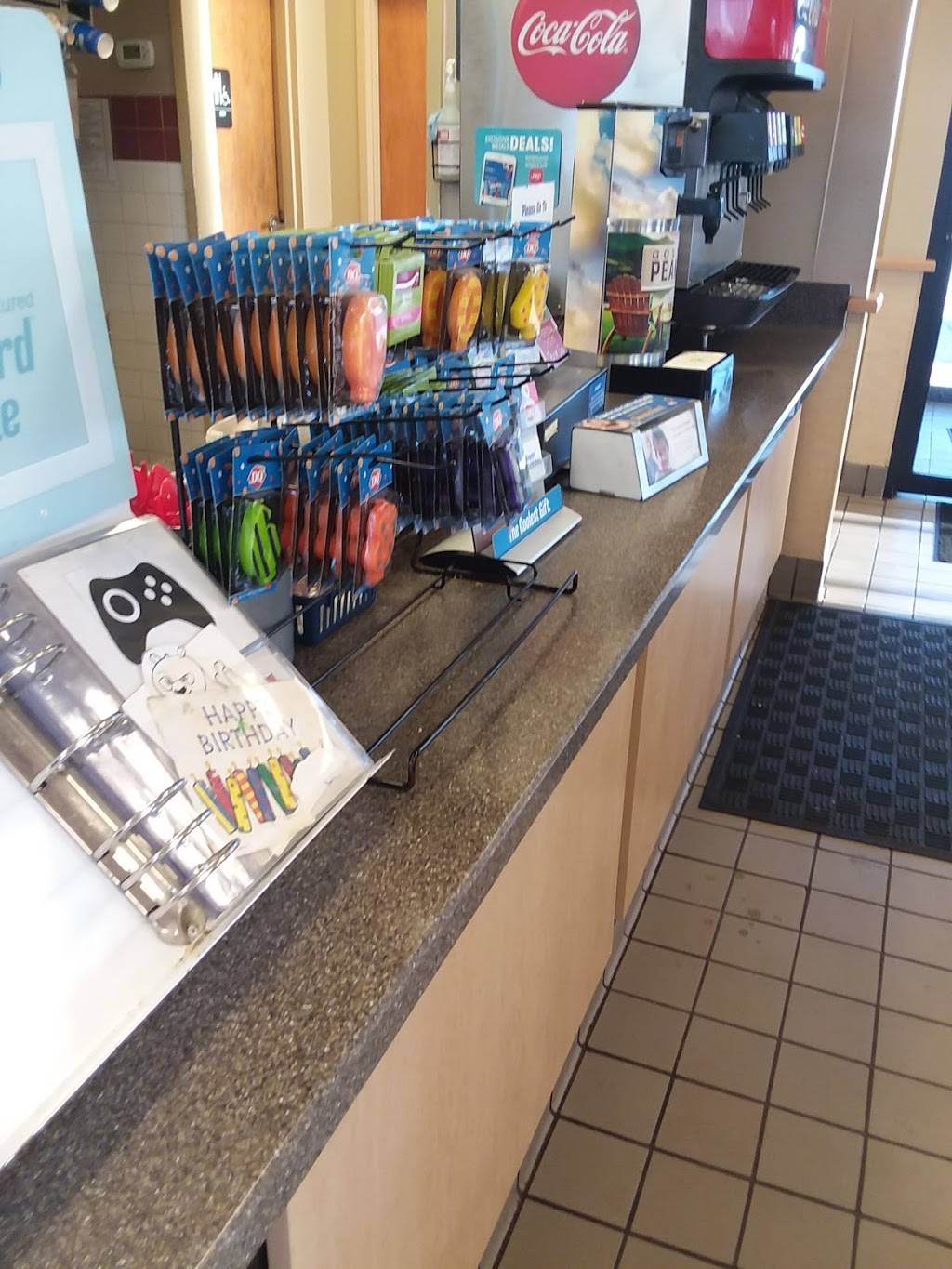 Dairy Queen | restaurant | 1958 E Wabash St, Frankfort, IN 46041, USA | 7656548221 OR +1 765-654-8221