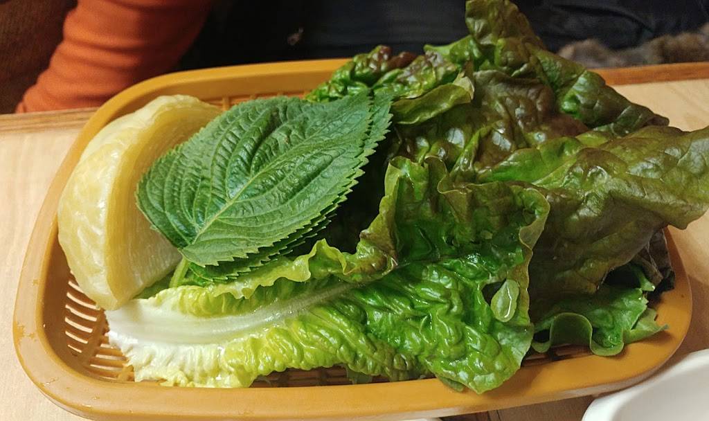 Ahzimae ZipBap | restaurant | 6068 Yonge St, North York, ON M2M 3W6, Canada | 4165122007 OR +1 416-512-2007