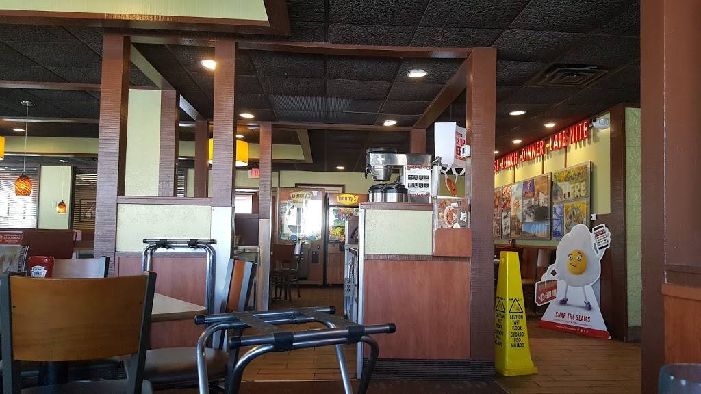Dennys | restaurant | 4024 Vestal Pkwy E, Vestal, NY 13850, USA | 6077989660 OR +1 607-798-9660