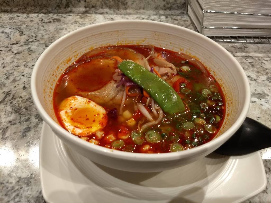 AMAMI Ramen | restaurant | 430 Geary St, San Francisco, CA 94102, USA | 4158292424 OR +1 415-829-2424