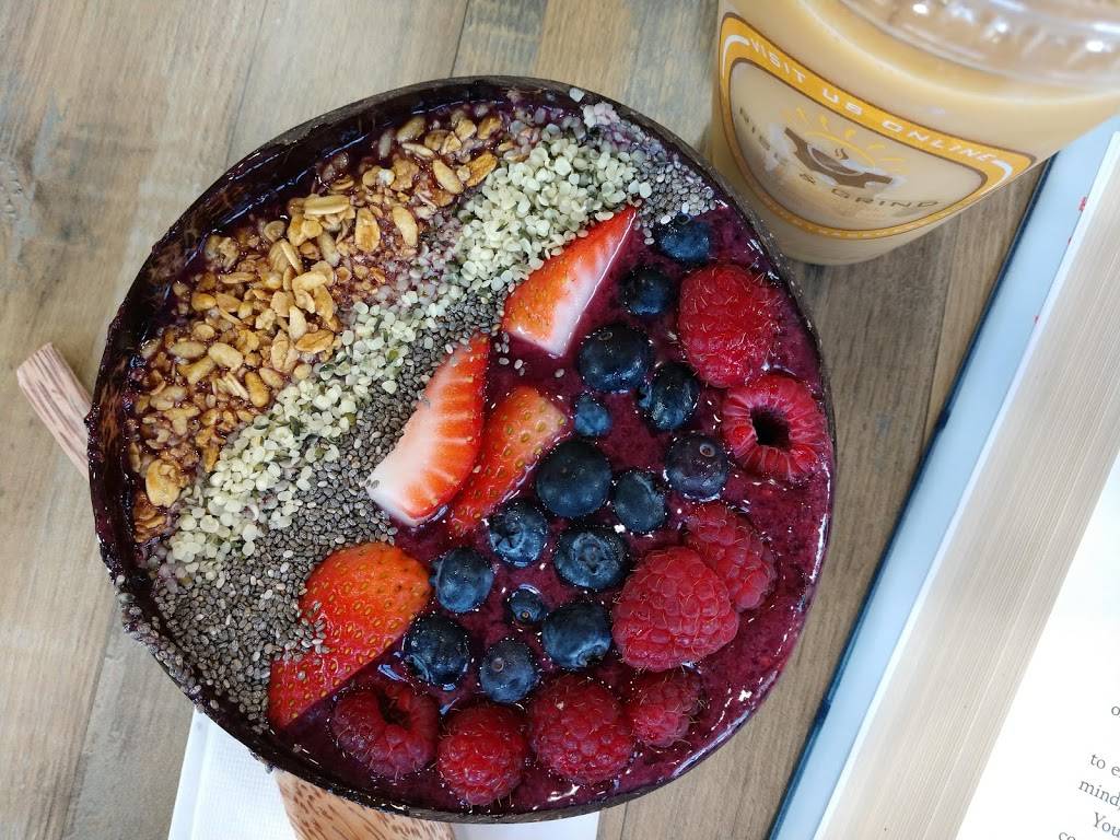 Rise and Grind Café | cafe | 665 Commerce Dr unit g, Fairfield, CT 06825, USA | 2033451000 OR +1 203-345-1000