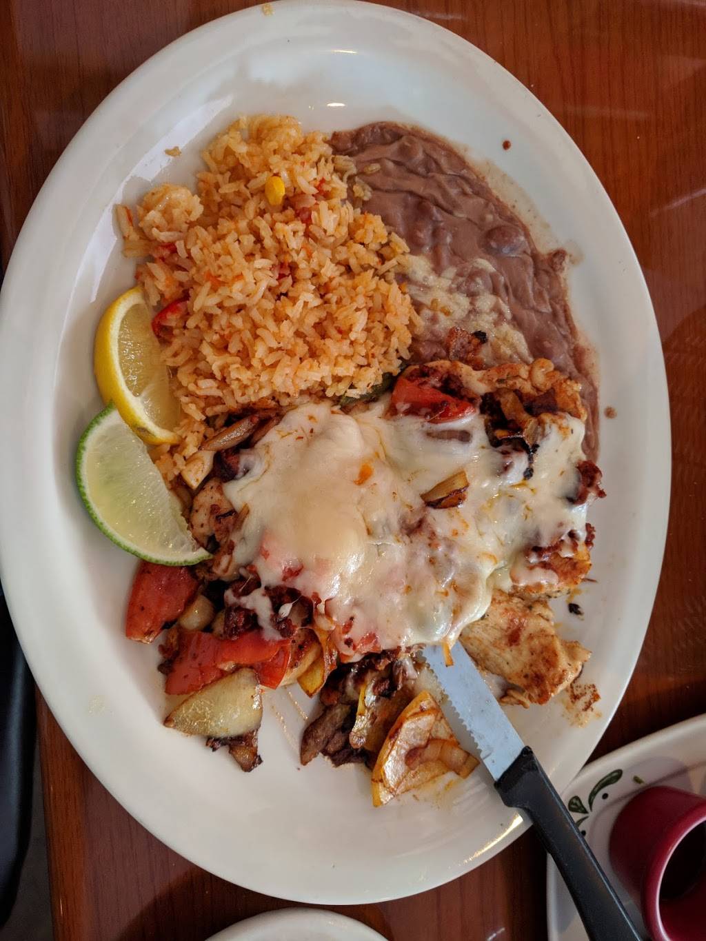 La Posada Mexican Grill | restaurant | 216 Haynes St, Talladega, AL 35160, USA | 2562687325 OR +1 256-268-7325