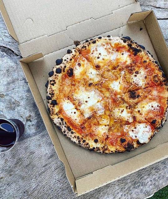 Robertas Domino Park | restaurant | 6 Grand St, Brooklyn, NY 11249, USA | 7182782400 OR +1 718-278-2400