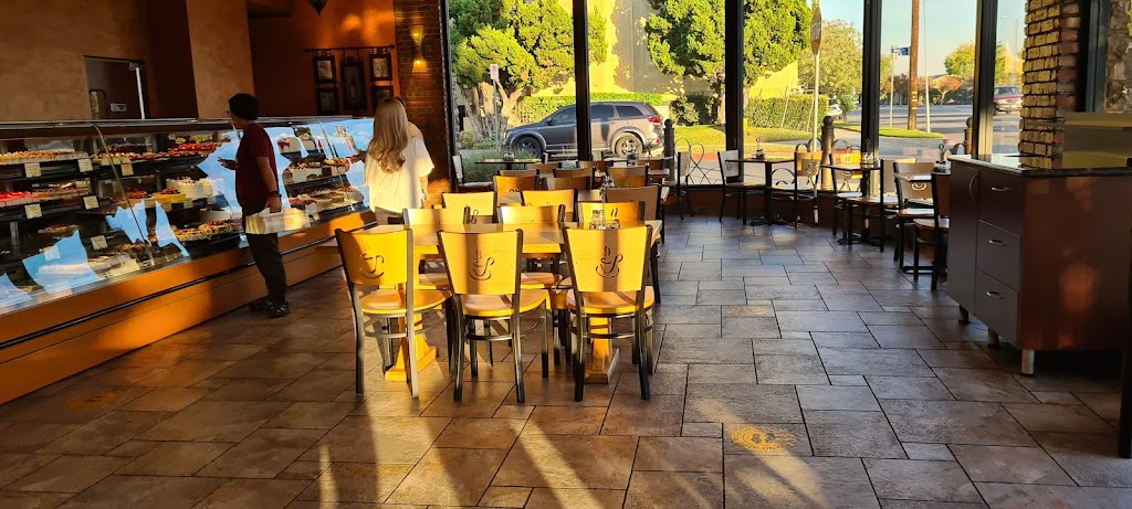 Lilit Bakery & Cafe | bakery | 12001 Victory Blvd, North Hollywood, CA 91606, USA | 8188218333 OR +1 818-821-8333