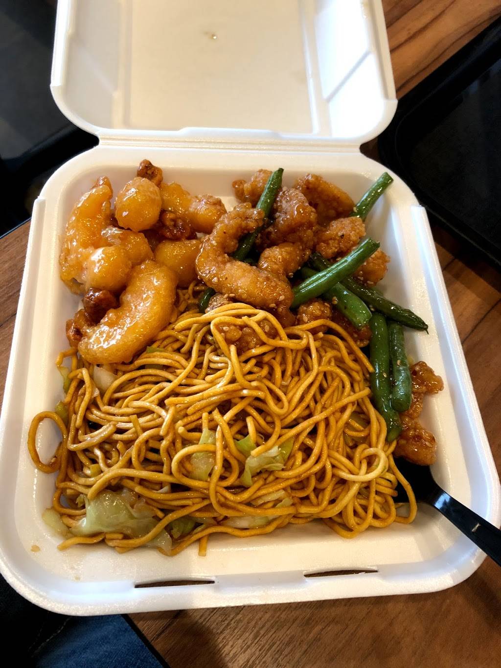 Panda Express | restaurant | 1927 W Foxwood Dr, Raymore, MO 64083, USA | 8163311366 OR +1 816-331-1366