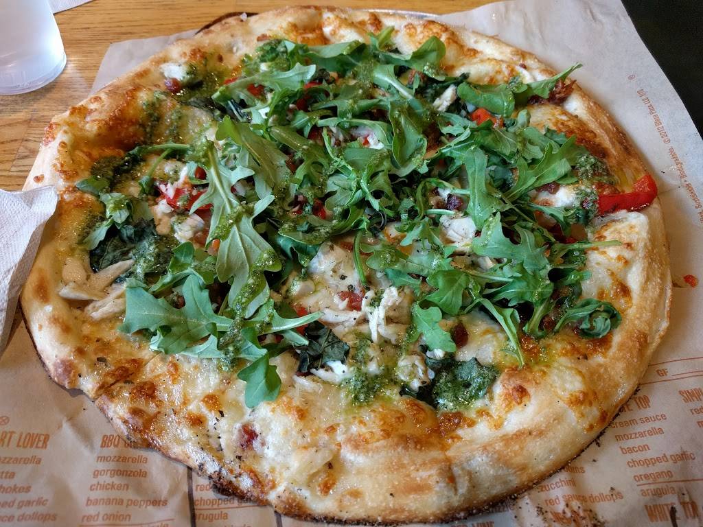 Blaze Pizza | meal takeaway | 4255 Campus Dr A120, Irvine, CA 92612, USA | 9492984841 OR +1 949-298-4841