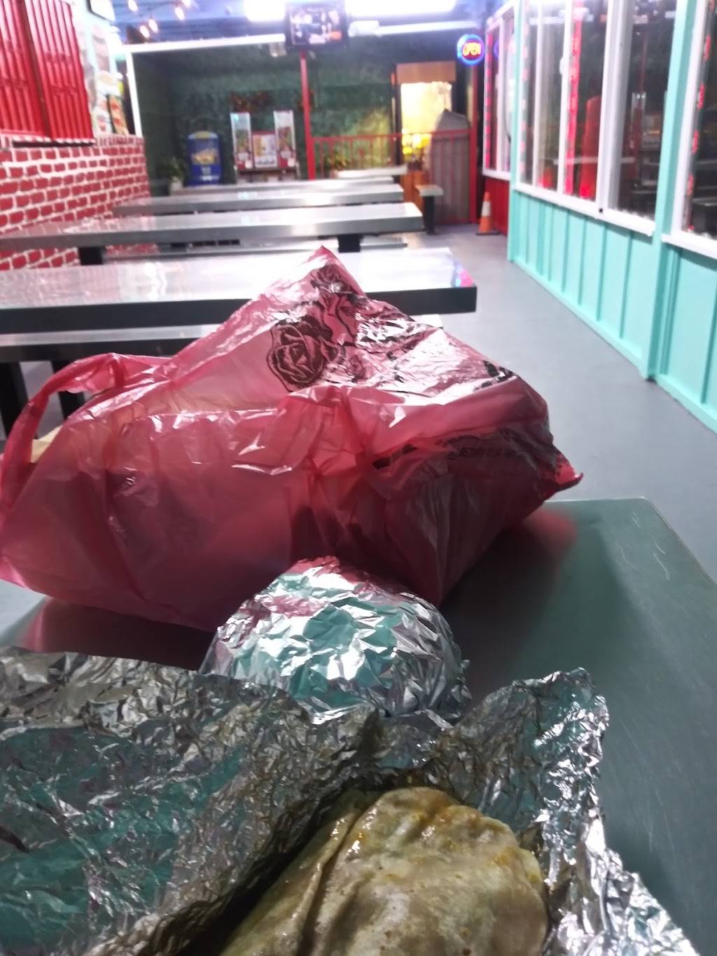 Taco Chabelita | restaurant | 2001 S Western Ave, Los Angeles, CA 90018, USA | 3237340211 OR +1 323-734-0211