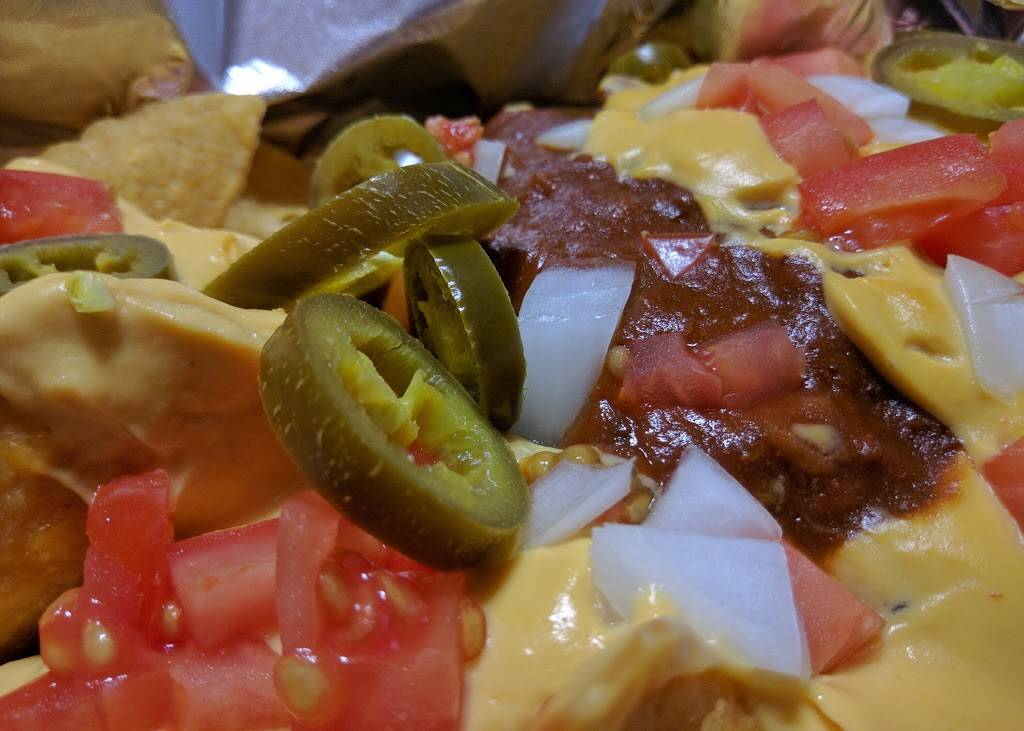 Goldbergs Bar and Grill | restaurant | 2936 S 132nd St, Omaha, NE 68144, USA | 4023331086 OR +1 402-333-1086