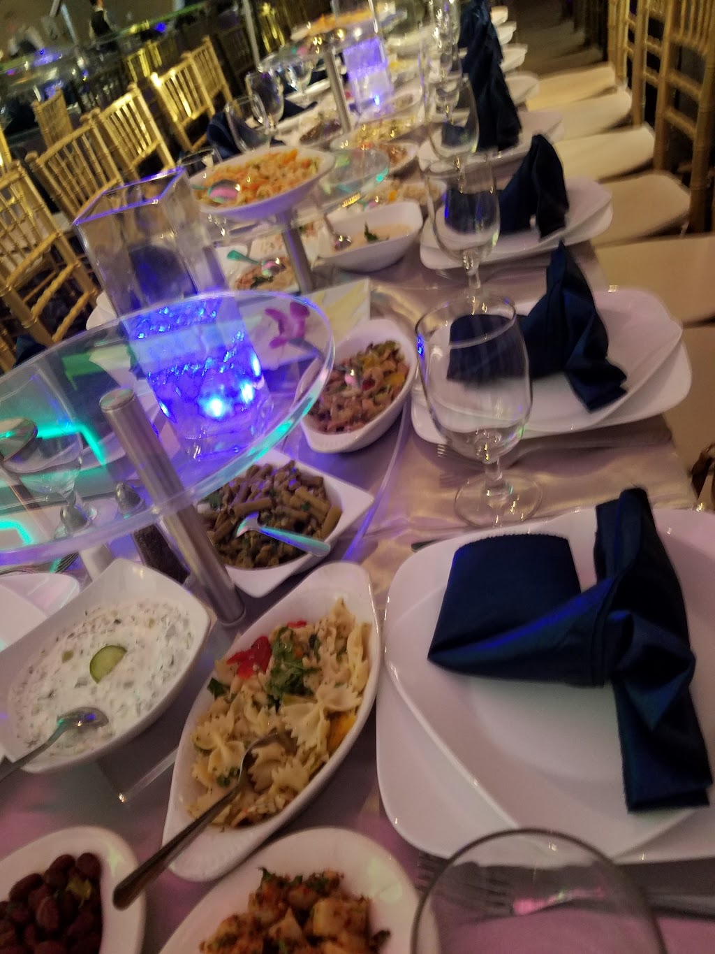 Hollywood Banquet Hall | restaurant | 5214 Sunset Blvd, Los Angeles, CA 90027, USA | 3236640020 OR +1 323-664-0020