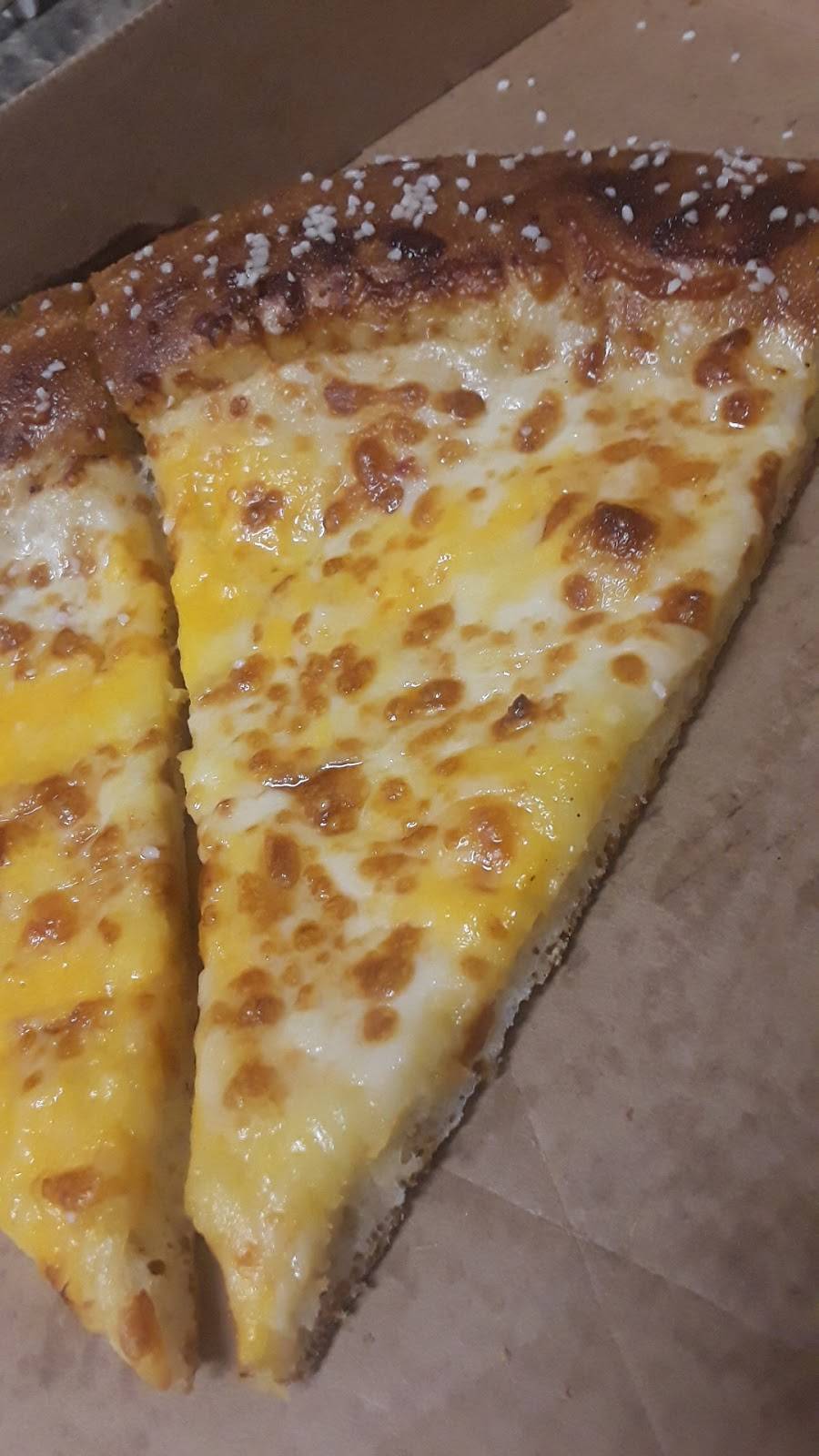 Little Caesars Pizza | meal takeaway | Tapo Canyon Plaza 2, 2760 Tapo Canyon Rd #10, Simi Valley, CA 93063, USA | 8052105936 OR +1 805-210-5936