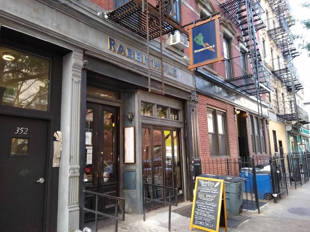 Rabbithole | restaurant | 352 Bedford Ave, Brooklyn, NY 11249, USA | 7187820910 OR +1 718-782-0910