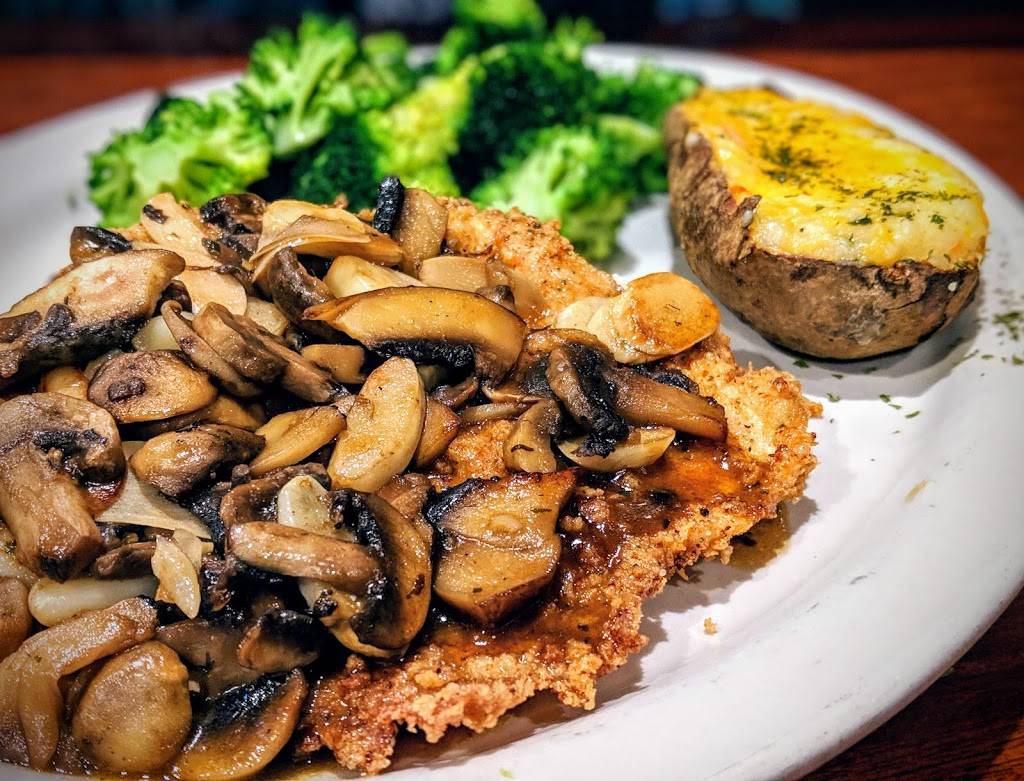 Italiannos restaurant | restaurant | 1611 N Aspen St, Lincolnton, NC 28092, USA | 7047323118 OR +1 704-732-3118