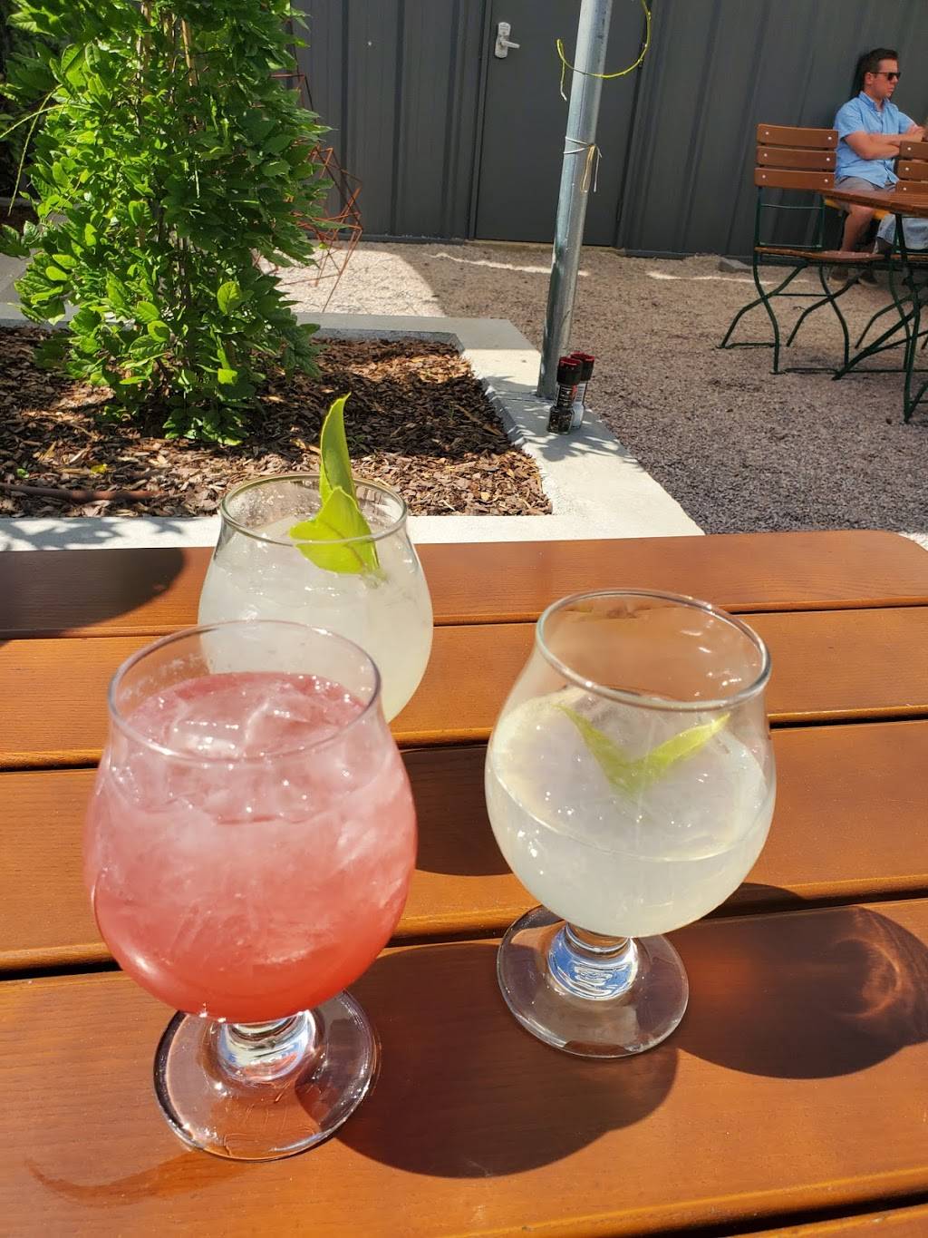 Brät Brot | restaurant | 2910 6th Ave S, Birmingham, AL 35233, USA | 2054402910 OR +1 205-440-2910