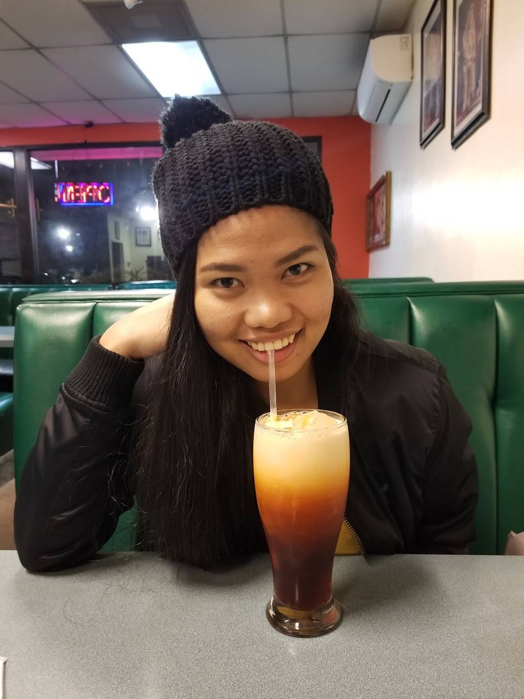 Chalerm Thai Restaurant | restaurant | 2715 Row River Rd, Cottage Grove, OR 97424, USA | 5419428851 OR +1 541-942-8851