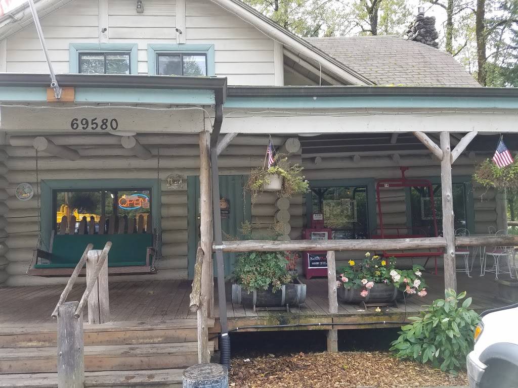 Barlow Trail Roadhouse | restaurant | 69580 US-26, Welches, OR 97067, USA | 5036221662 OR +1 503-622-1662