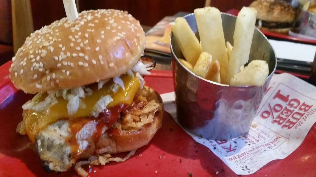Red Robin Gourmet Burgers and Brews | restaurant | 7860 W Tropical Pkwy, Las Vegas, NV 89149, USA | 7026560096 OR +1 702-656-0096
