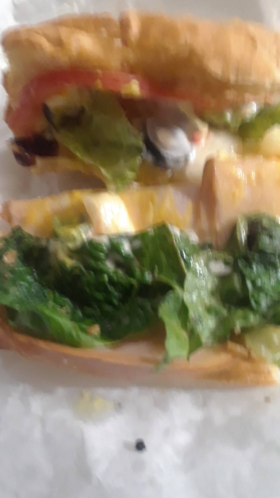 Captain Tonys Pizza & Pasta | restaurant | 135 E Ave. J, Lancaster, CA 93535, USA | 6619423000 OR +1 661-942-3000