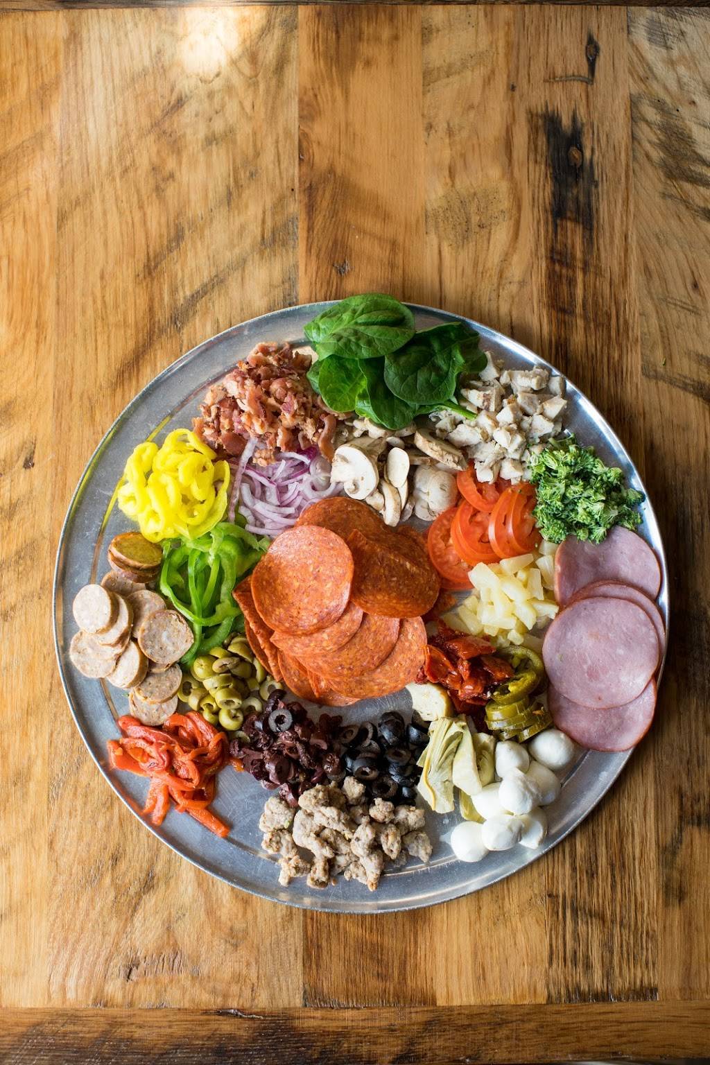 Goodfellas Mill St | restaurant | 110 N Mill St, Lexington, KY 40507, USA | 8592811101 OR +1 859-281-1101