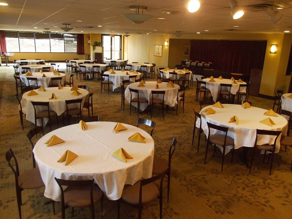 Fosters Restaurant & Catering | restaurant | 680 Andersen Dr # 10, Pittsburgh, PA 15220, USA | 4129190881 OR +1 412-919-0881