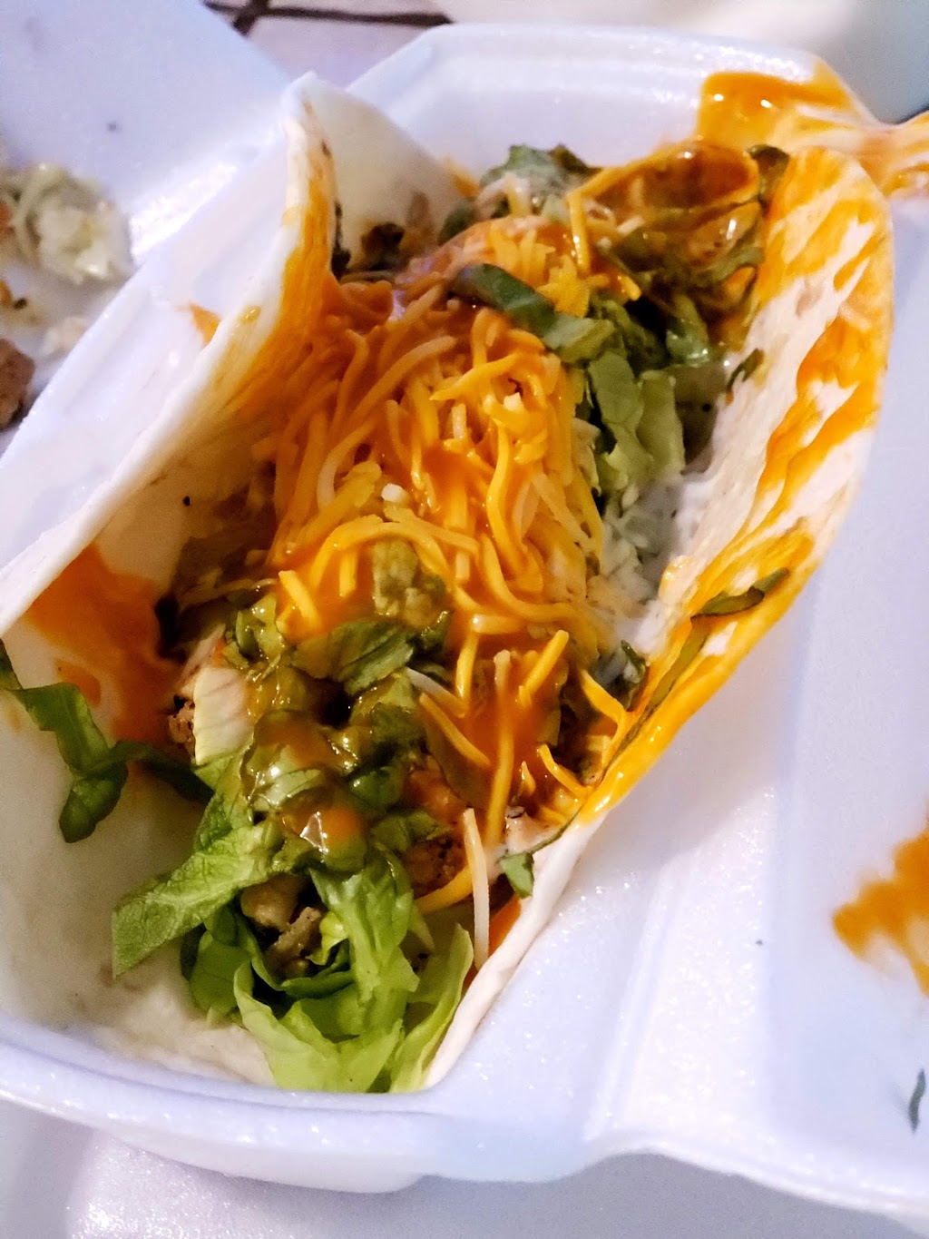 The Locals Food Trucks and Outdoor Cafe | restaurant | Brandenburg, KY 40108, USA | 2704223667 OR +1 270-422-3667