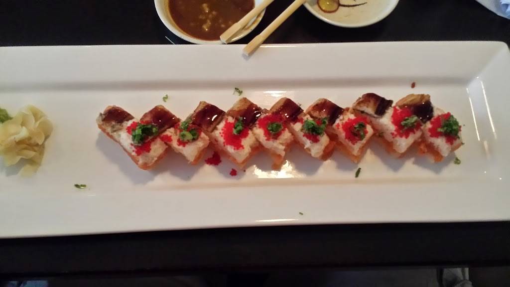 Sakura Japanese Restaurant | restaurant | 4880 Lower Roswell Rd # 130, Marietta, GA 30068, USA | 7705656369 OR +1 770-565-6369