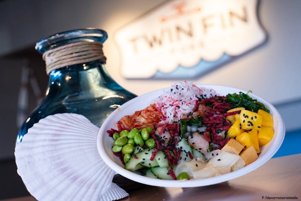 Twin Fin Poke | restaurant | 2720 S Colorado Blvd #704, Denver, CO 80222, USA | 3035347653 OR +1 303-534-7653