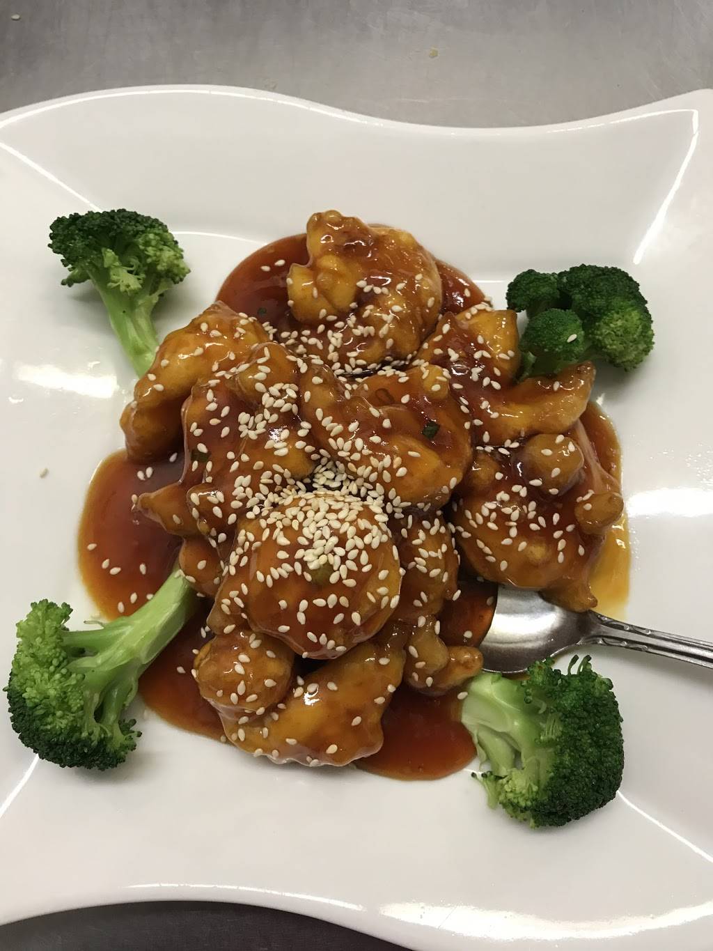 Lao Peking Chinese Restaurant | meal delivery | 1020 S Sterling Ave A, Independence, MO 64054, USA | 8164613564 OR +1 816-461-3564