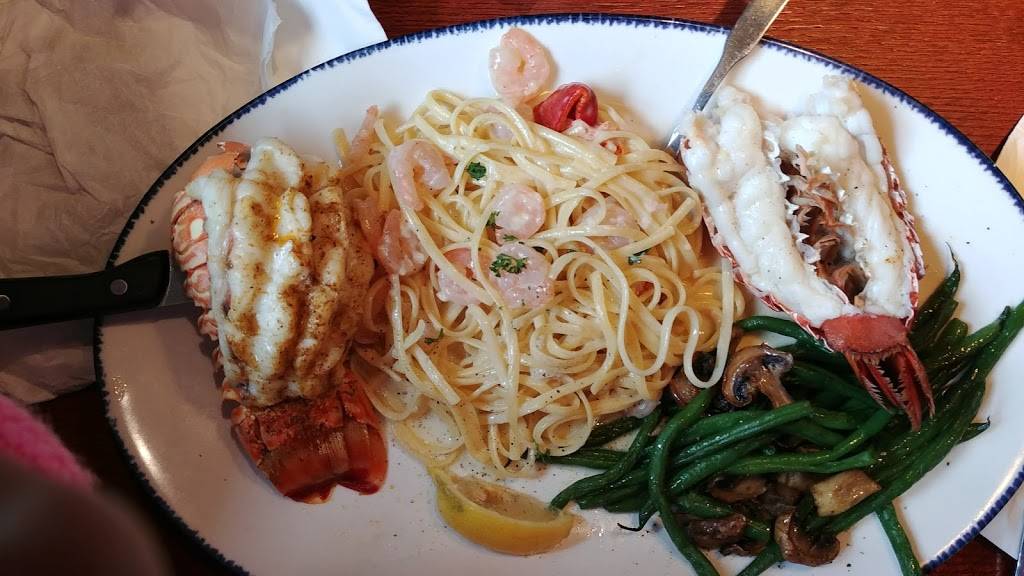 Red Lobster | restaurant | 4525 E 51st St, Tulsa, OK 74135, USA | 9184963323 OR +1 918-496-3323