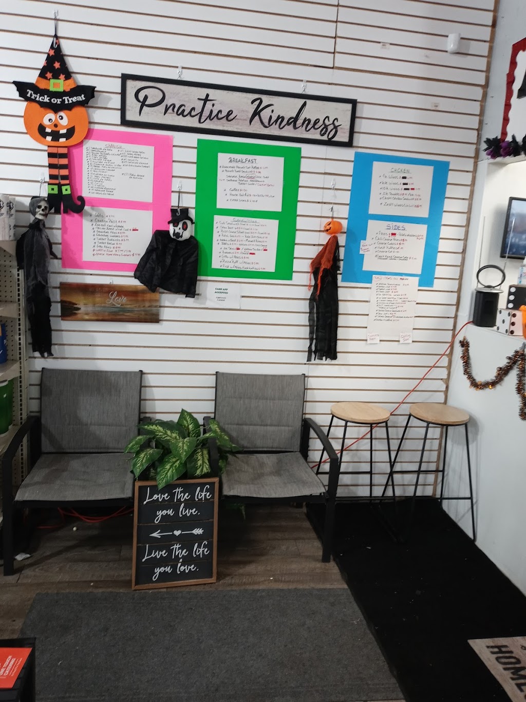 one touch catering and kitchen- Black Owned | restaurant | 1340 Payne Ave, St Paul, MN 55130, USA | 6514243566 OR +1 651-424-3566