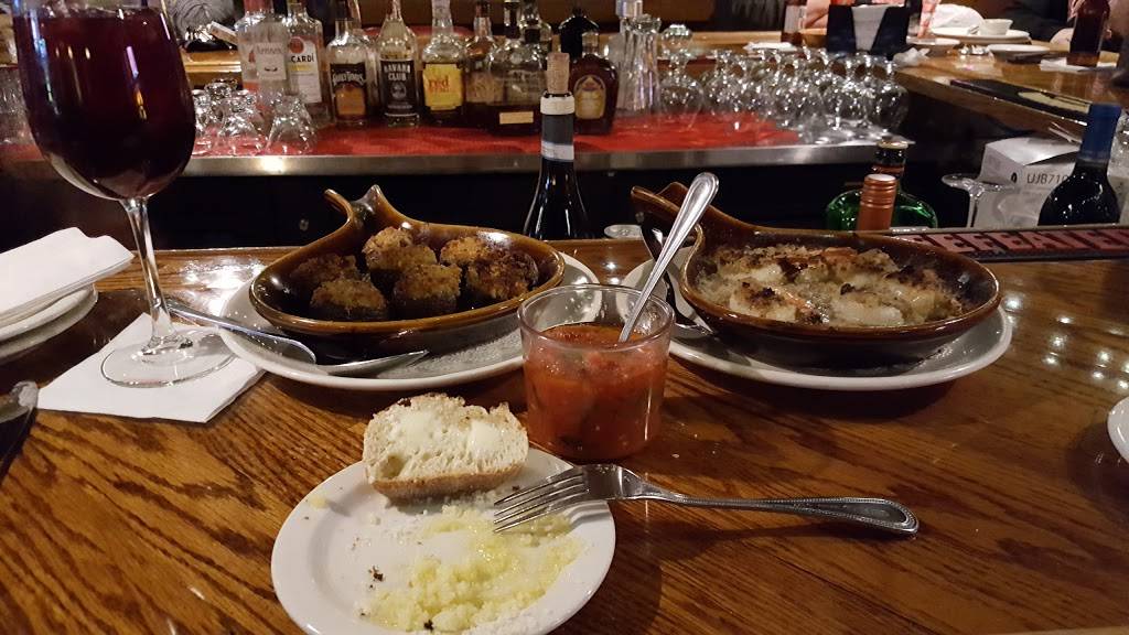 Mama Luigis Restaurant | restaurant | 7500 S Harlem Ave, Bridgeview, IL 60455, USA | 7084960900 OR +1 708-496-0900