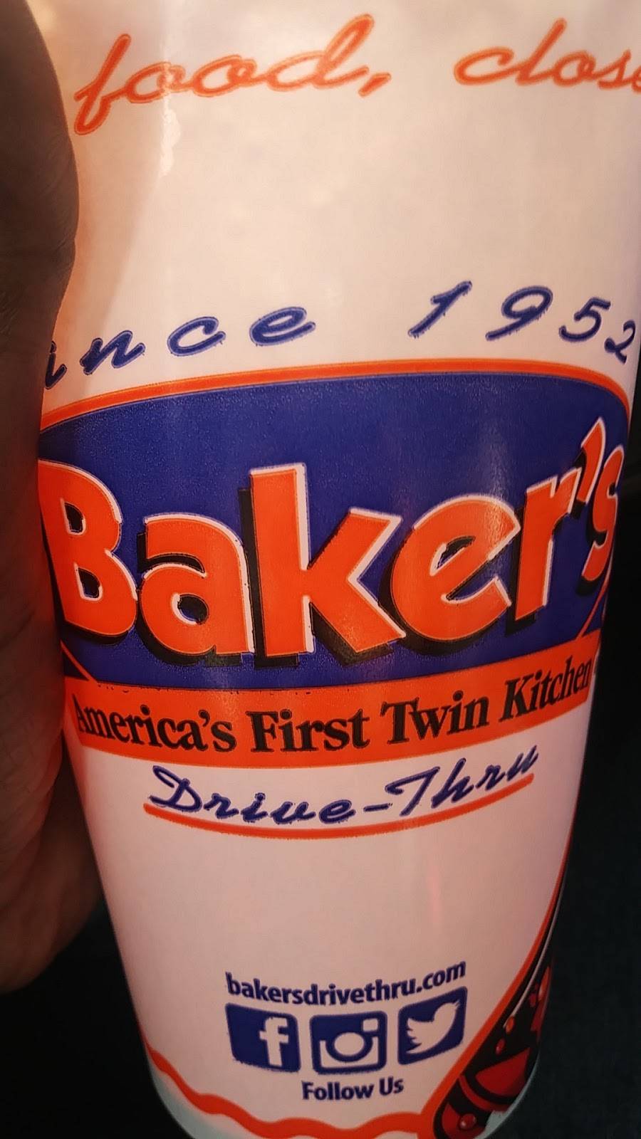 Bakers Drive-Thru | restaurant | 291 W Baseline Rd, Rialto, CA 92376, USA | 9098845233 OR +1 909-884-5233