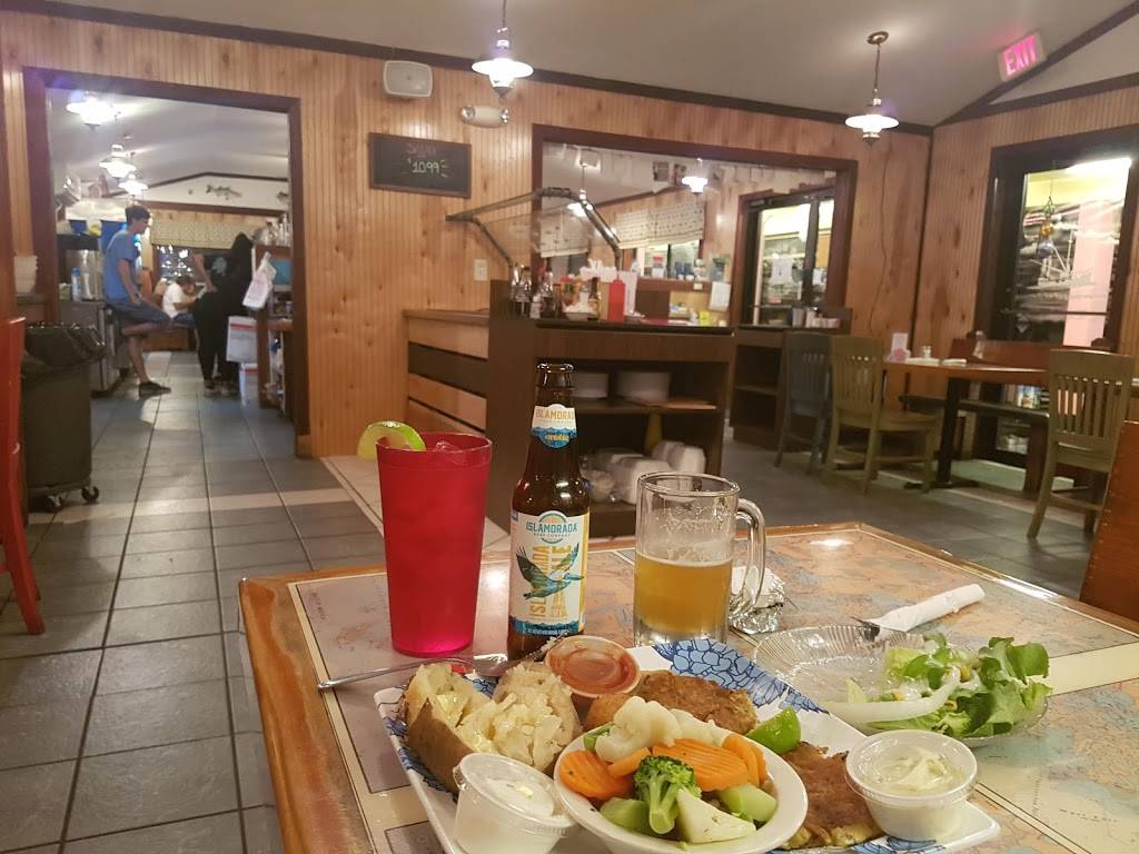 Island Cafe | cafe | 305 Collier Ave, Everglades City, FL 34139, USA | 2396950003 OR +1 239-695-0003