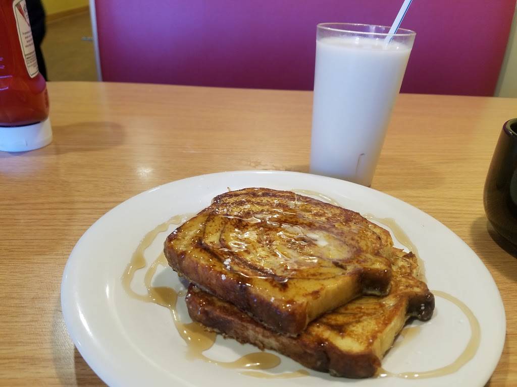 Eggs Up Grill | restaurant | 805 W Wade Hampton Blvd, Greer, SC 29650, USA | 8644790566 OR +1 864-479-0566