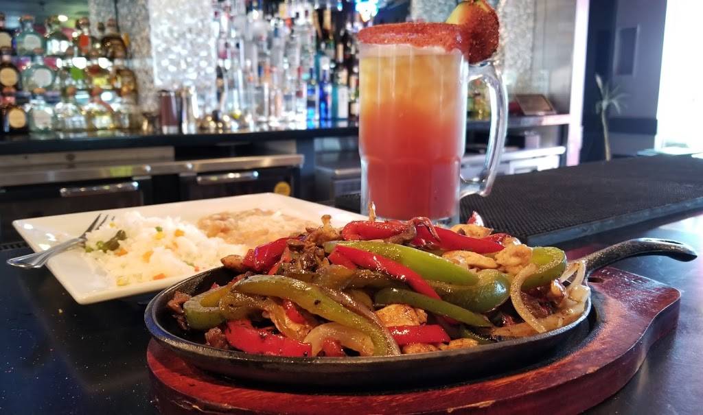 Mariscos Mi Lindo Sinaloa | restaurant | 483 W Valley Blvd, Rialto, CA 92376, USA | 9098772062 OR +1 909-877-2062