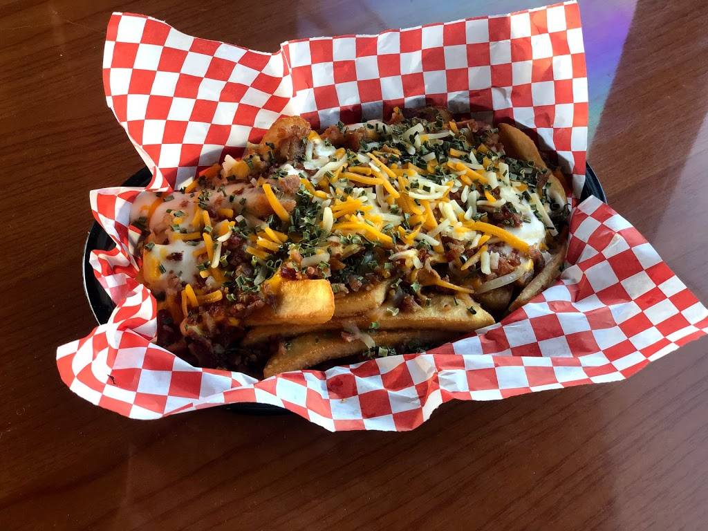 Tastebuds Live | restaurant | 709 E Loop 820, Fort Worth, TX 76120, USA | 8172902120 OR +1 817-290-2120